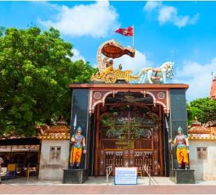 Divine Luxe Expedition: Mathura ,Vrindavan & Agra