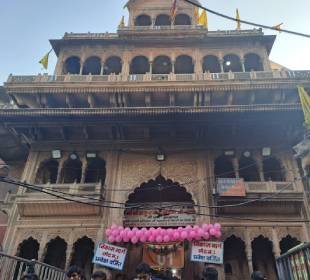 Taj & Tirth Luxury Sojourn: Mathura–Vrindavan & Agra